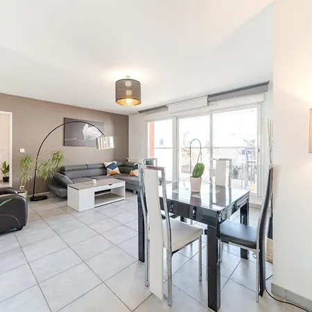 Chez Edouard Spacious 6 People Gratte Ciel Villeurbanne Exterior photo