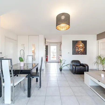 Chez Edouard Spacious 6 People Gratte Ciel Villeurbanne Exterior photo